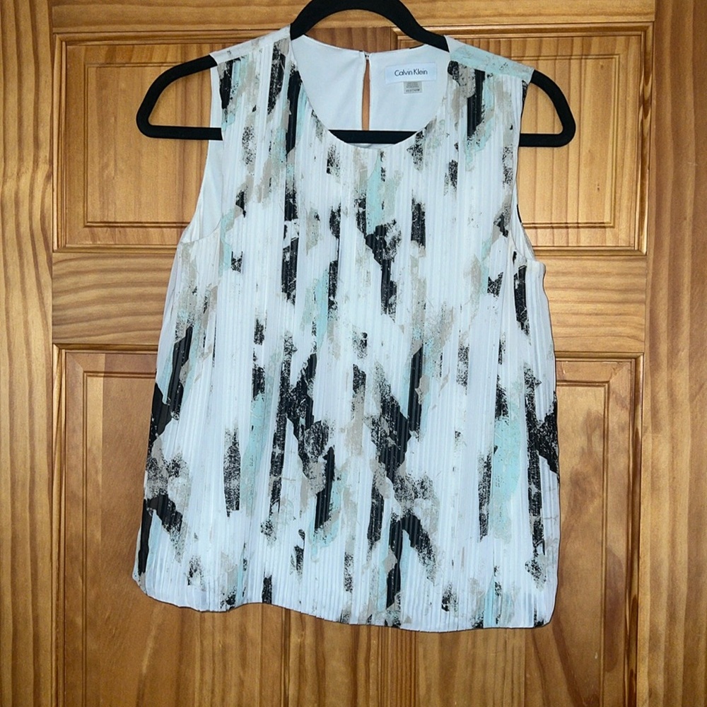Calvin Klein Sleeveless Pleated Tank Top, White with Black, Tan [Size XS]